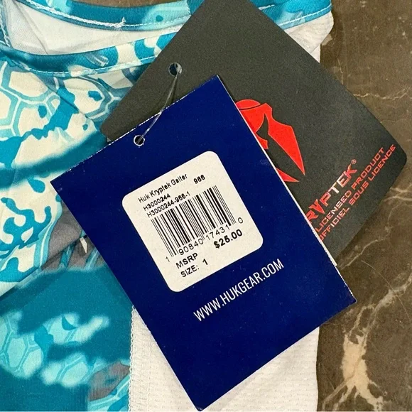 Huk Kryptek Aqua Camo Performance Fishing Neck Gaiter - Picture 5 of 9